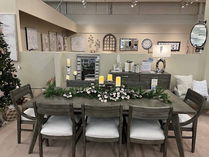 Walker's Furniture & Mattress Sandpoint